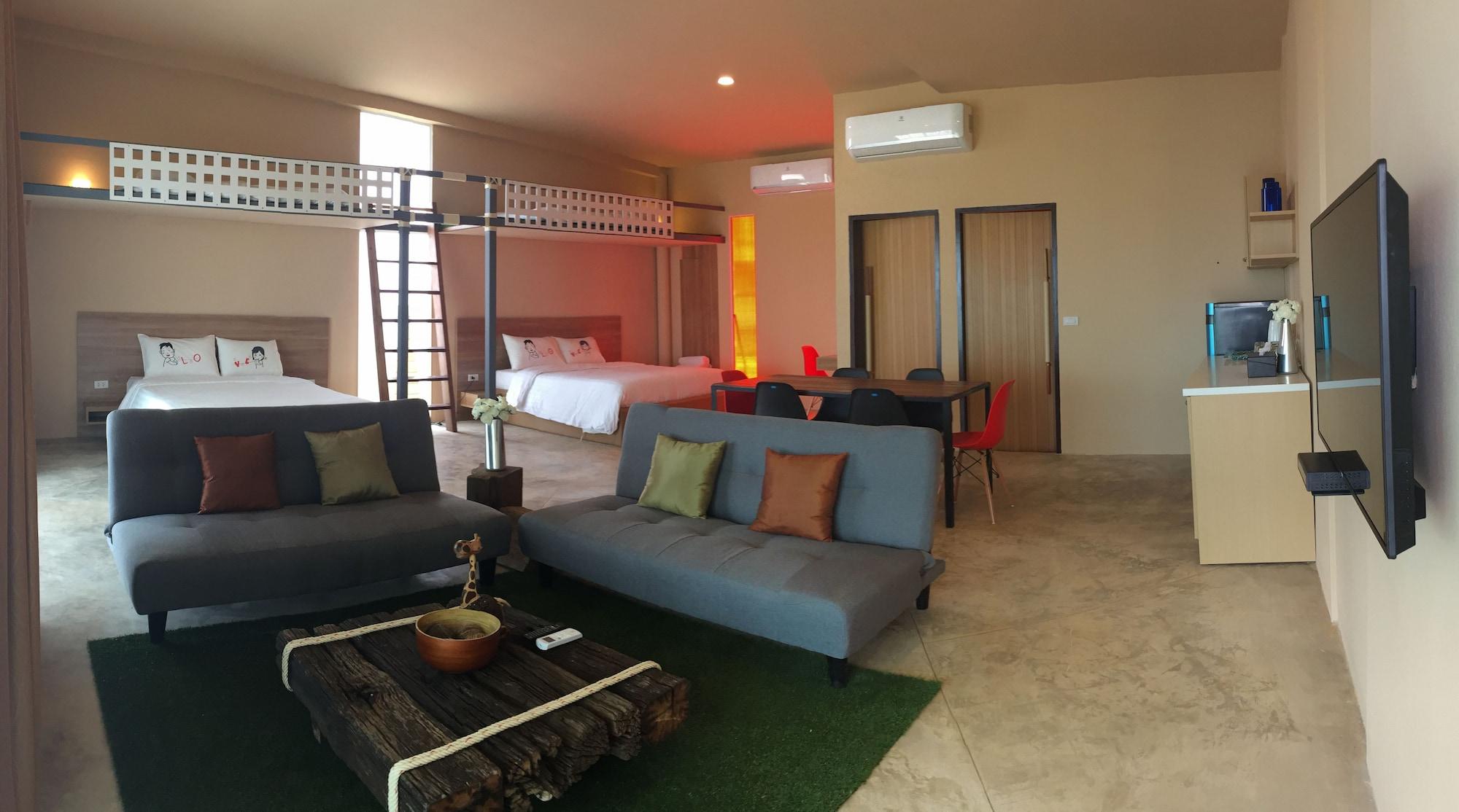 Red Z The Ocean Hotel Puk Tian Bagian luar foto